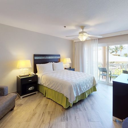 The Grand Caymanian Resort George Town Zewnętrze zdjęcie